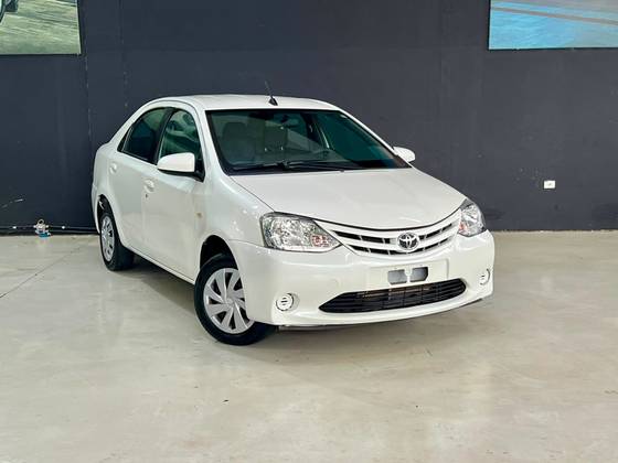 TOYOTA ETIOS 1.5 XS SEDAN 16V FLEX 4P MANUAL